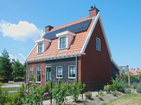 Beautiful holiday home with a whirlpool
